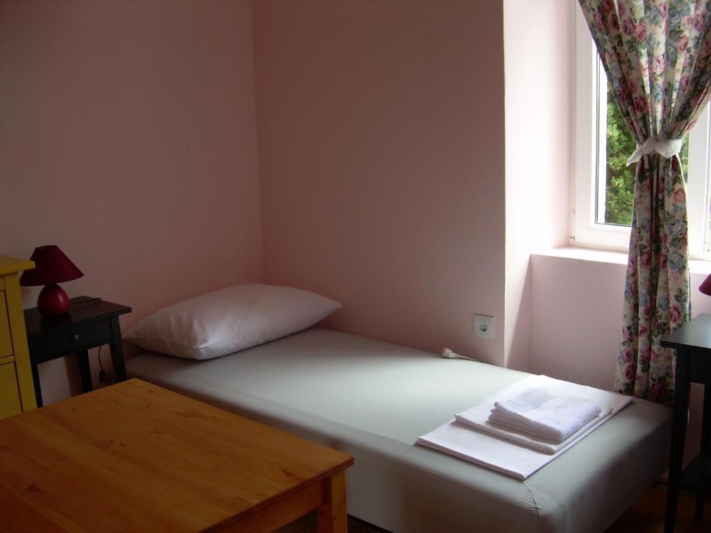 Phara Hostel Gdinj Zimmer foto
